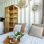 Herbals - Tree&Lake Houses With Bath, Sauna - Price Includes Attractions Worth Over 2000 Pln דירה *