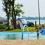 Herbals - Tree&Lake Houses With Bath, Sauna - Price Includes Attractions Worth Over 2000 Pln * מיילנו