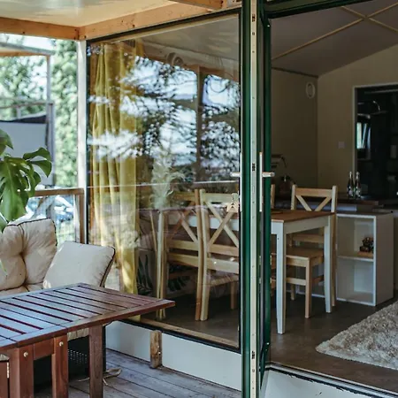 Appartement Herbals - Tree&lake With Bath, Sauna, Bikes, Motorboat *
