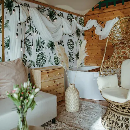 Herbals - Tree&lake With Bath, Sauna, Bikes, Motorboat Appartement