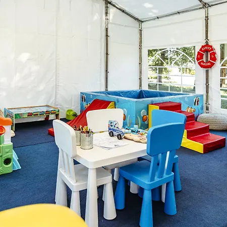 Herbals Glamping - Nad Jeziorem I Morzem Mielno