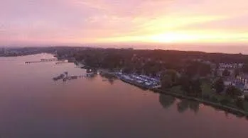 Herbals - Tree&lake With Bath, Sauna, Bikes, Motorboat * מיילנו