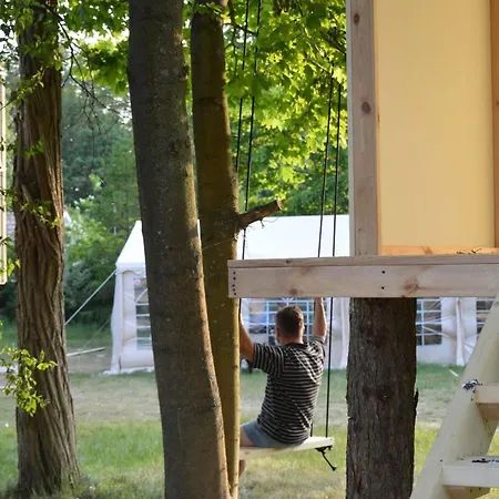 Herbals Glamping - Nad Jeziorem I Morzem *