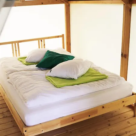 Herbals Glamping - Nad Jeziorem I Morzem *