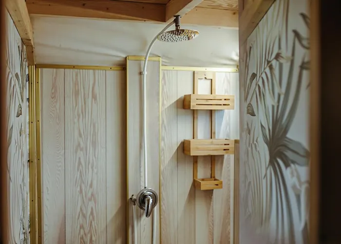 Herbals - Tree&lake With Bath, Sauna, Bikes, Motorboat Appartement Mielno (Koszalin)