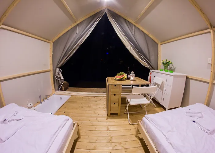 Herbals - Tree&lake With Bath, Sauna, Bikes, Motorboat Mielno (Koszalin)