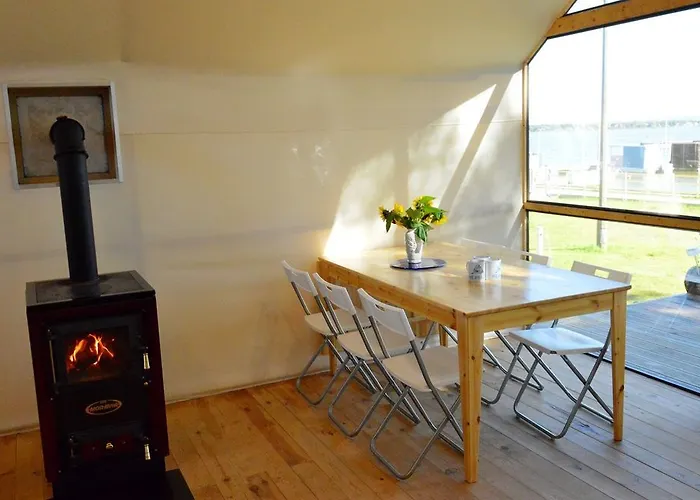 Herbals - Tree&lake With Bath, Sauna, Bikes, Motorboat Mielno (Koszalin)