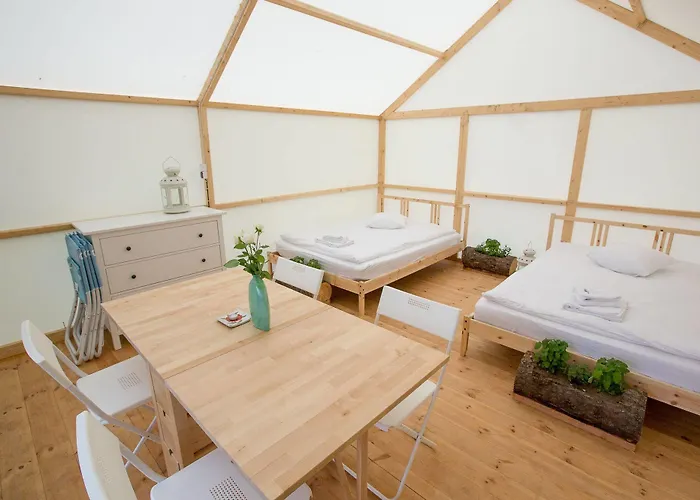 Herbals - Tree&lake With Bath, Sauna, Bikes, Motorboat Appartement