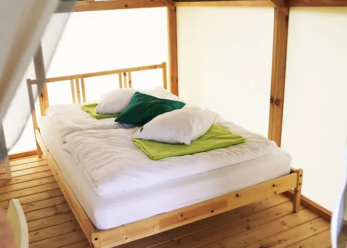 Herbals - Tree&lake With Bath, Sauna, Bikes, Motorboat *